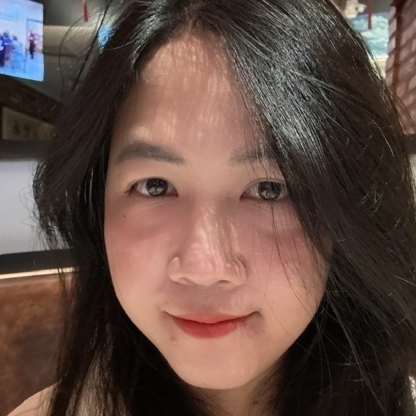 Ảnh chân dung Thái Thị Hồng Đào
